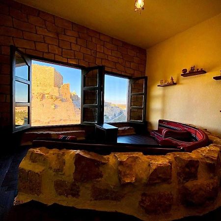 Appartamento Mountain View House Karak Esterno foto